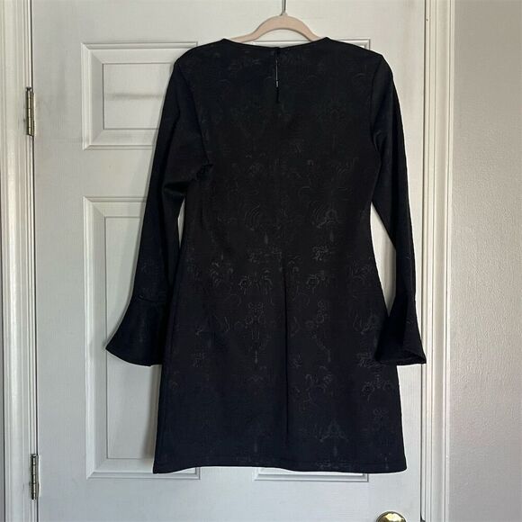 Libby Edelman Women's Black Embossed Bell Sleeve Knee Length Dress M - Picture 7 of 7